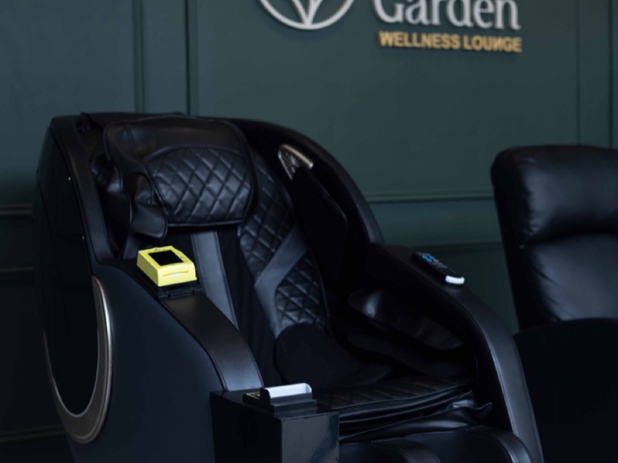 Automatic massage chair at the Lounge